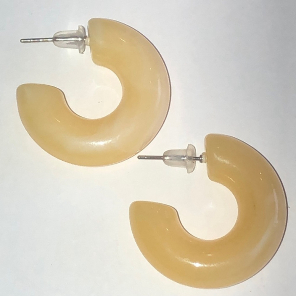 Yellow Swirl Chunky Lucite Retro Boho Hoop Earrings